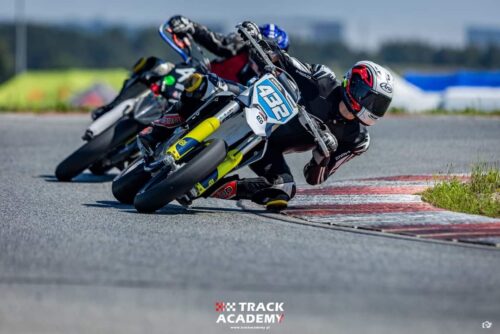 Kamil Meka III miejsce w debiutanckim sezonie supermoto C4